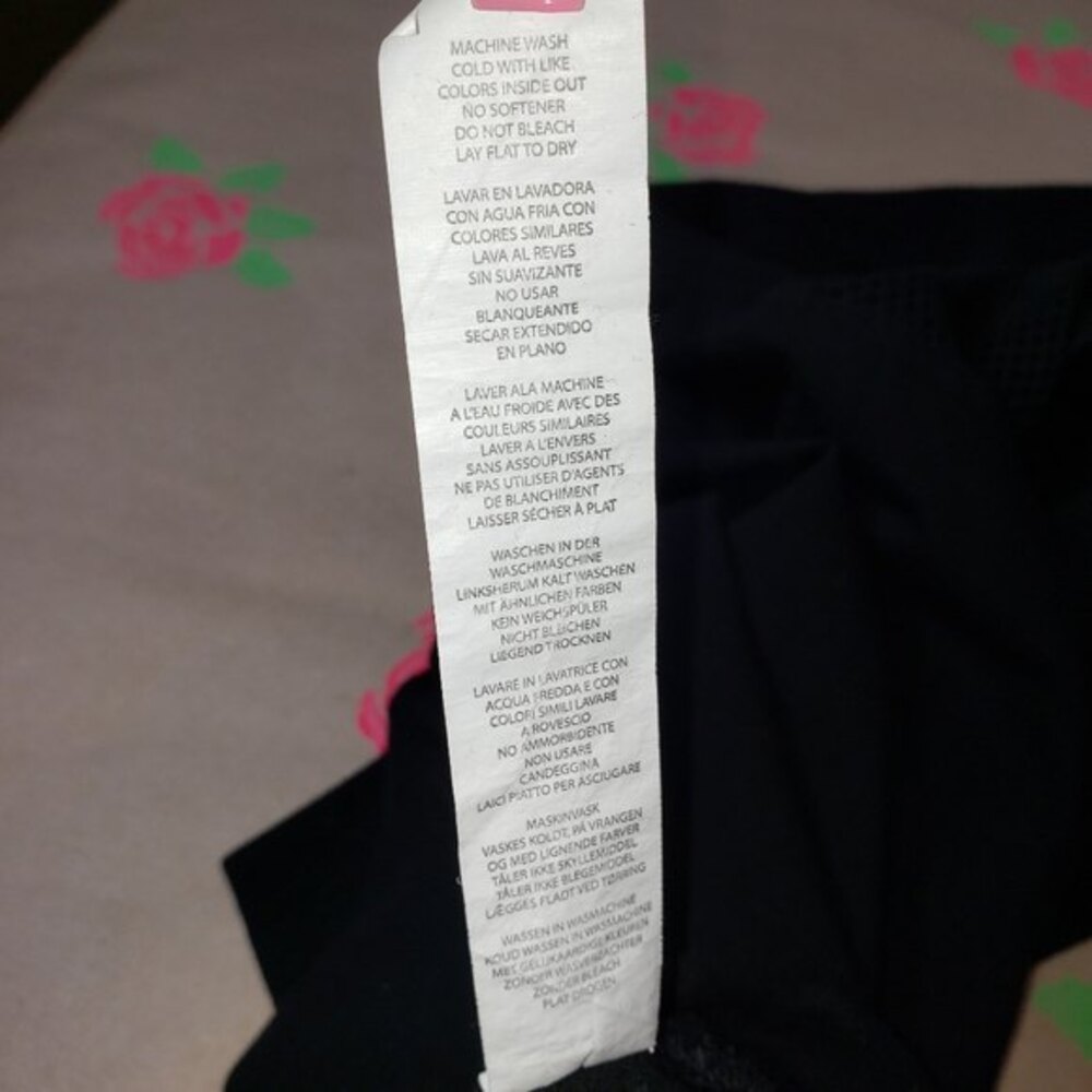 FABLETICS BLACK LONG SLEEVE FISHNET DETAILS TOP SIZE MEDIUM - Picture 6 of 7